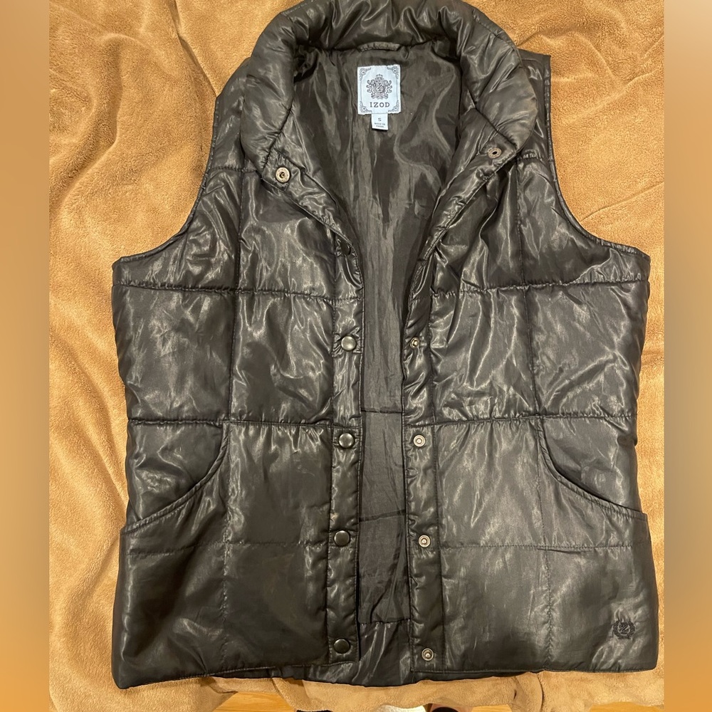 Spring Izod vest